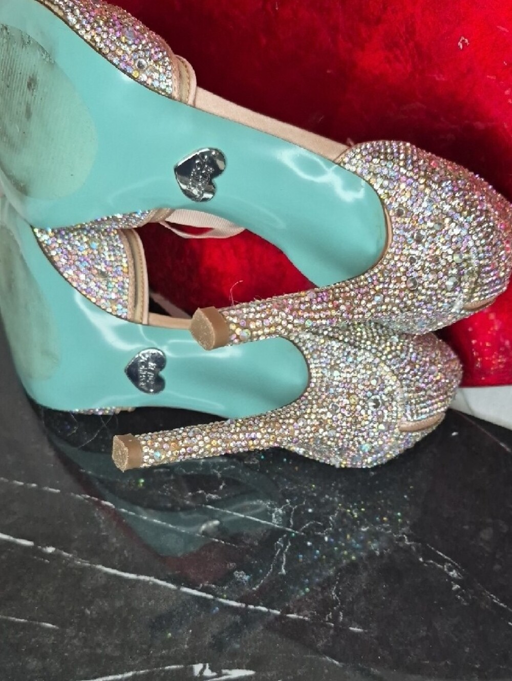 WS43- Betsey Johnson Sparkling Cream Crystal Pointed-Toe Heels - sz 10 - Picture 9 of 12